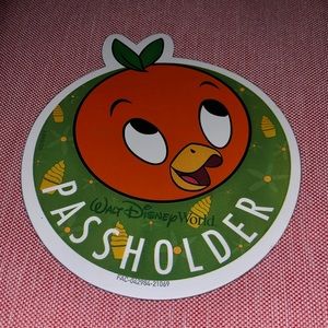 Disney World Annual Passholder Magnet Orange Bird